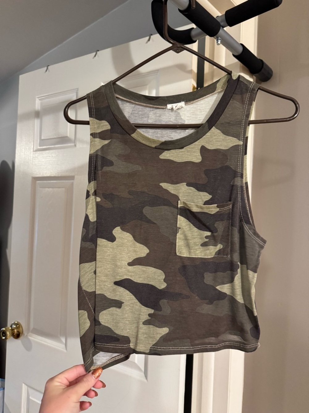 Garage Camo Pocket Crop Tank - Olive & Dark Green